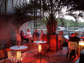 Holiday Inn Express Paris-Canal de la Villette by IHG