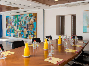 Leonardo Gordon Beach