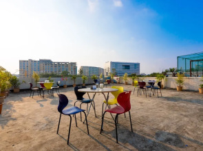 Hotel Apex International