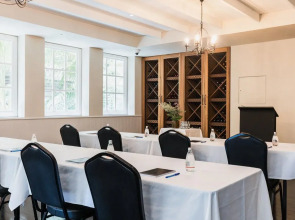 Отель Rydges Australia Square