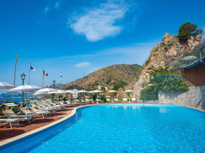 Baia Taormina Hotel
