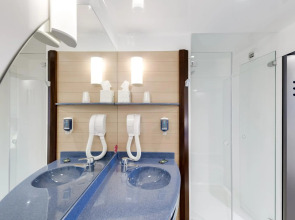 Novotel Suites Paris CDG Airport Villepinte