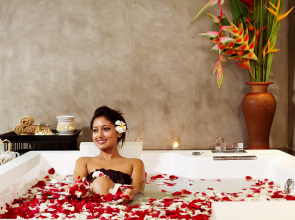 NH Bentota Ceysands Resort