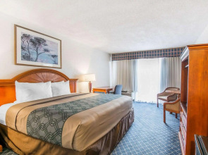 Alron Hotel Kuta Powered by Archipelago