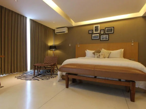 Ossotel Legian Bali