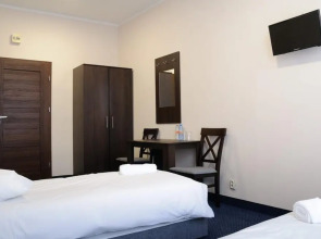 Baza Hotelowa Nowe Horyzonty