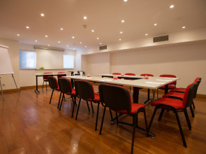 Legendary Porto Hotel