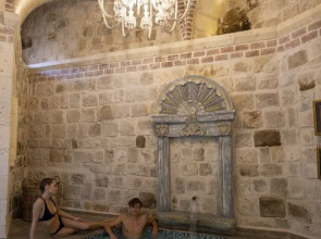 Elika Cave Suites & Spa