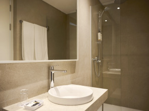 Sunrise Oasis Hotel & Waterpark