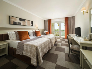 Hôtel l'Elysée Val d'Europe