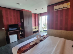 Sereneburi Patong Residence