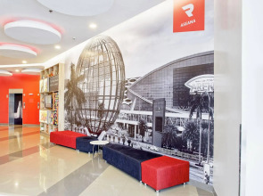 Red Planet Manila Aseana City