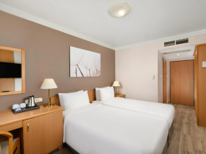 Danubius Hotel Arena