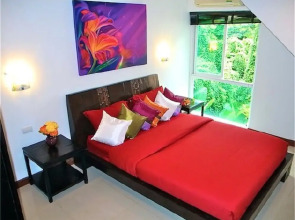 Sunrise 3 bedrooms Modern Apartment In Nai Harn