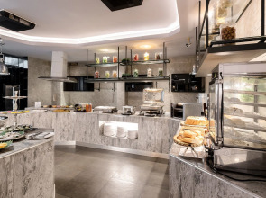 Hin Nam Sai Suay Hotel Hua Hin