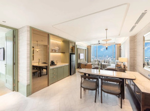 Eastin Grand Hotel Phayathai