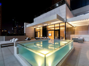 Five Luxe JBR