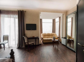 Отель «Зенит»