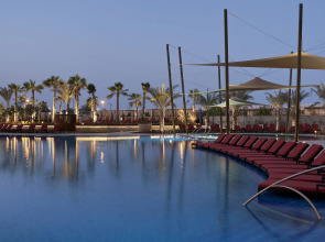 VOGO Abu Dhabi Golf Resort & Spa