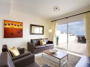 Club Coral View Resort