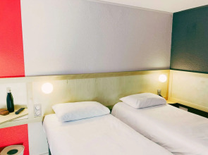 Greet Hotel Angouleme