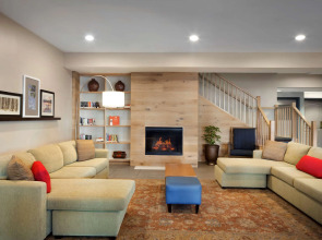 Country Inn & Suites by Radisson, Camp Springs (Andrews Air Force Base), MD