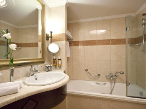 Отель Electra Palace Athens