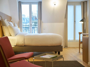 Отель 9Hotel Republique