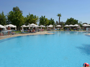 Maris Grand Waterpark Resort