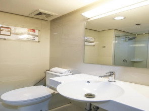 Red Planet Makati Avenue Manila