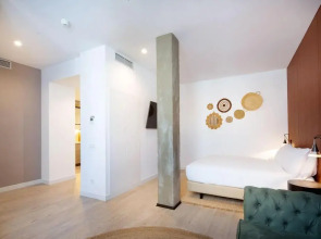 Atocha Hotel Madrid, Tapestry Collection by Hilton