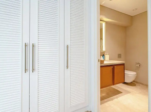 3-Bedroom Beachfront Villa with Hotel Amenities