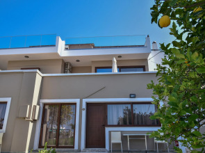 Iraklis Studios & Apartments