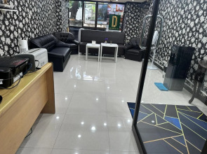 Апартаменты Omni Tower Direct Rooms Sukhumvit Soi 4