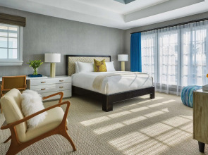 Fairmont Miramar Hotel