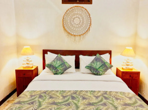 Tír na nÓg Beachfront Resort