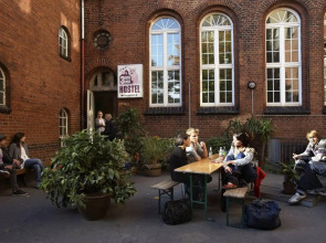 Three Little Pigs Hostel Berlin