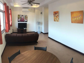 Merlin Plaza Apartments