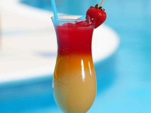 Al Bander Hotel & Resort