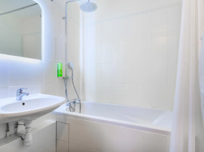 KYRIAD LILLE GARE - Grand Palais