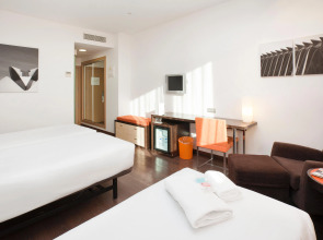 Hotel ILUNION Aqua 3