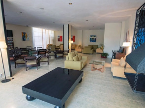 azuLine Hotel Pacific