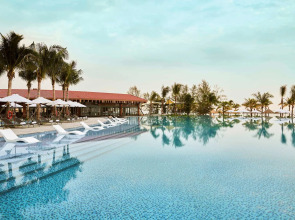 Курортный отель Mövenpick Resort Waverly Phu Quoc