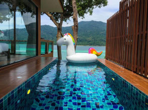 Mountain Resort Koh Lipe