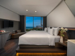 Draco Hotel & Suites