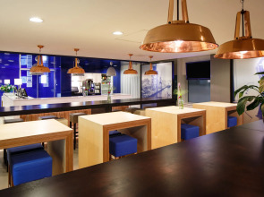 Holiday Inn Express Rotterdam - Central Station by IHG