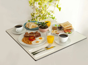 Costantiana Beach Hotel Apartments