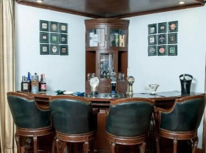 VILLA 33 Bed & Breakfast