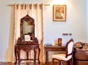 WelcomHeritage Traditional Haveli