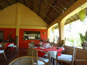 Hibiscus Garden Resort